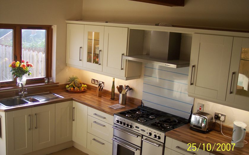 older kitchen design